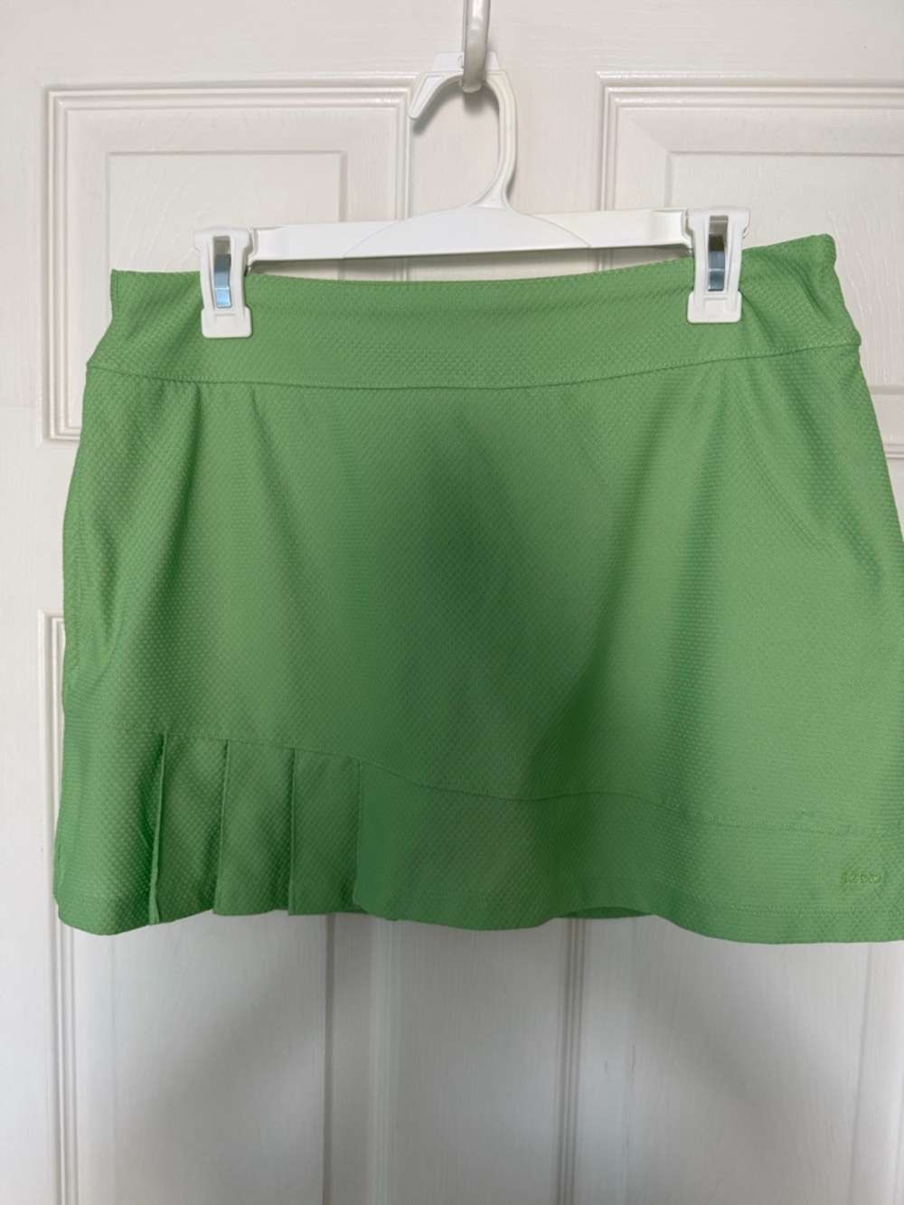 IZOD Light Green Pleated Active Skort Size Small